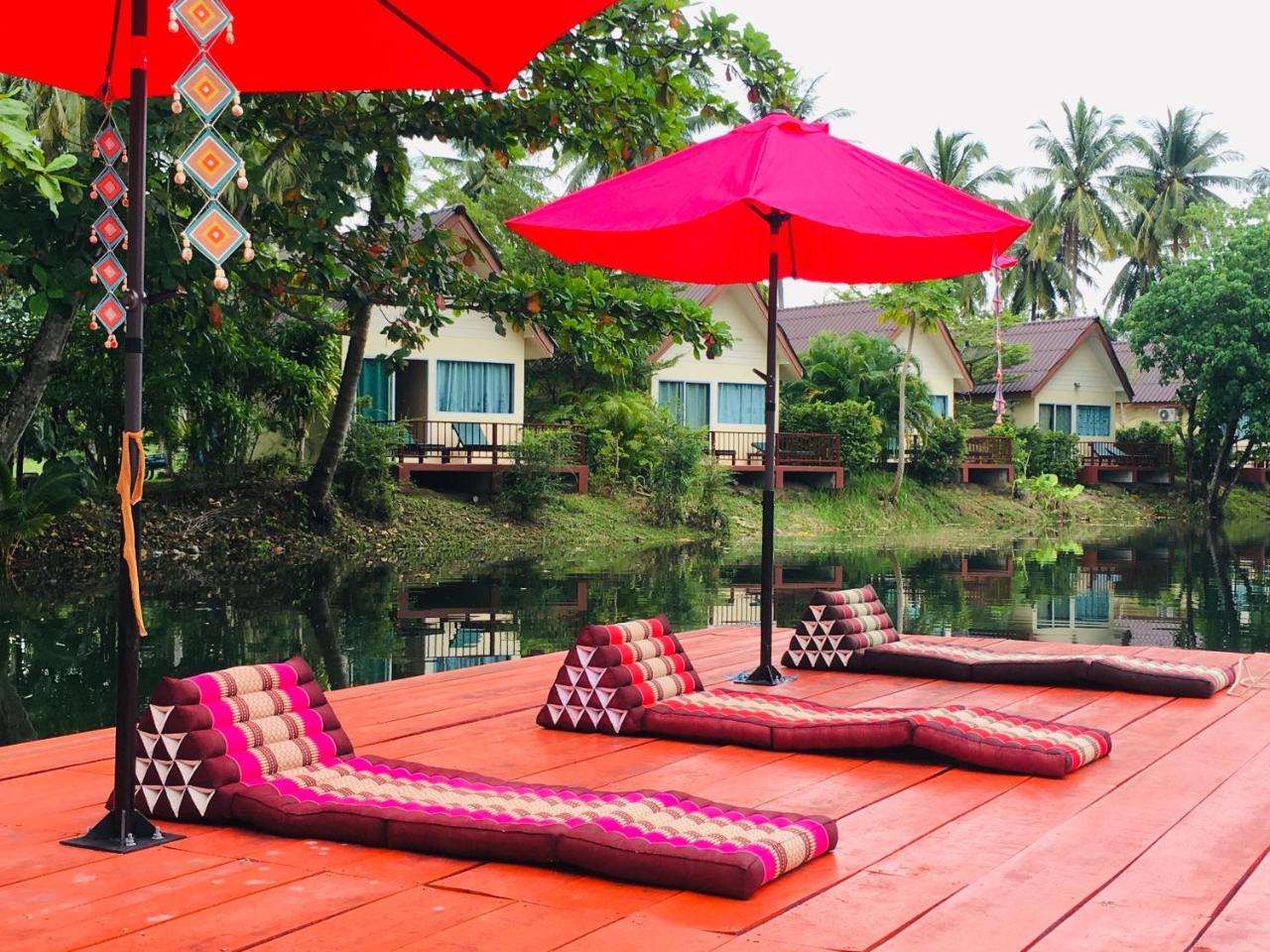 Khao Lak Golden Coconut Hotel Buitenkant foto
